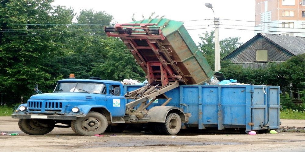 Вывоз мусора в Покровской