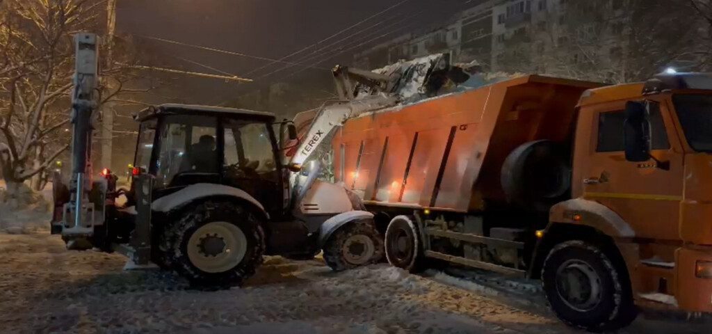 Вывоз снега в Зеленогорске