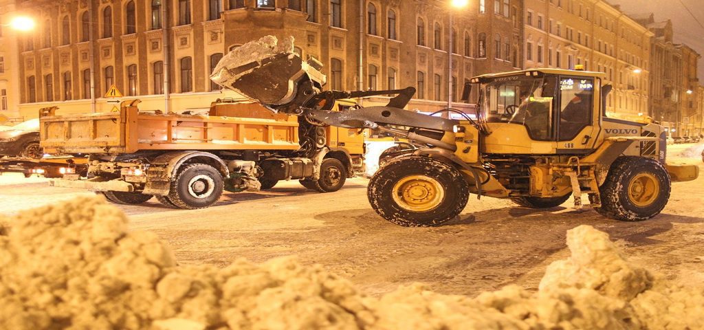 Вывоз снега в Центральном районе