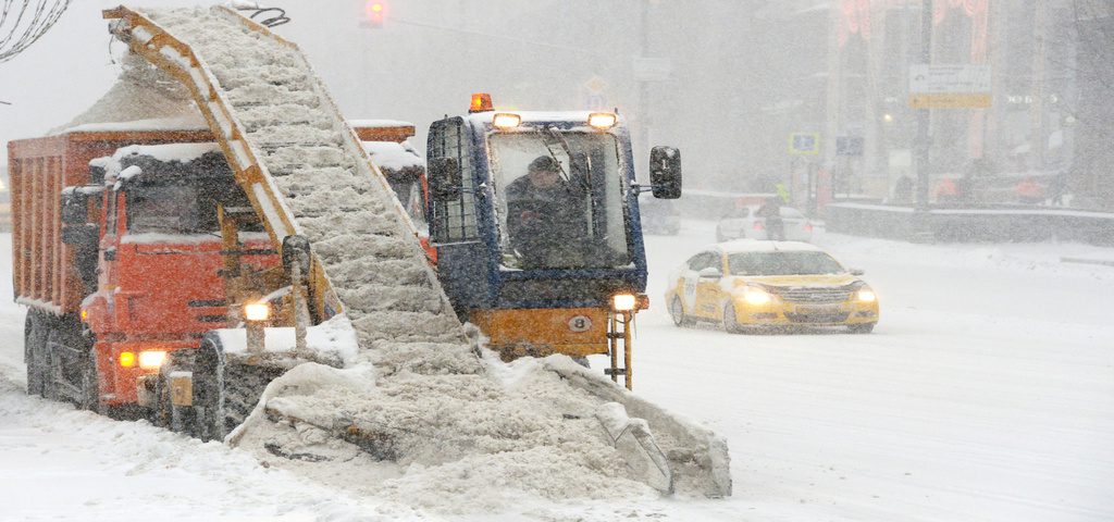Вывоз снега в Дачном Кировского района СПб