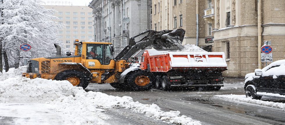 Вывоз снега метро Балтийская